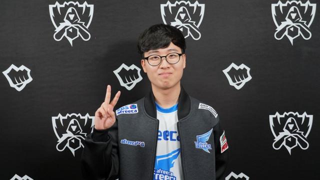 比赛悬念依 比赛悬念依