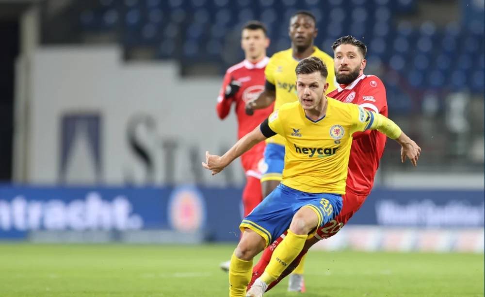 湖人更衣室 湖人更衣室