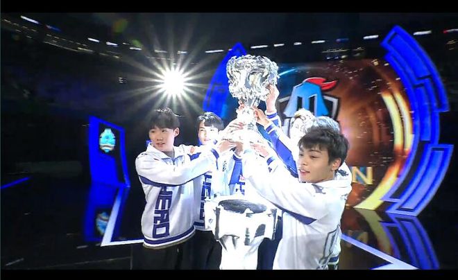 场比赛中采 场比赛中采