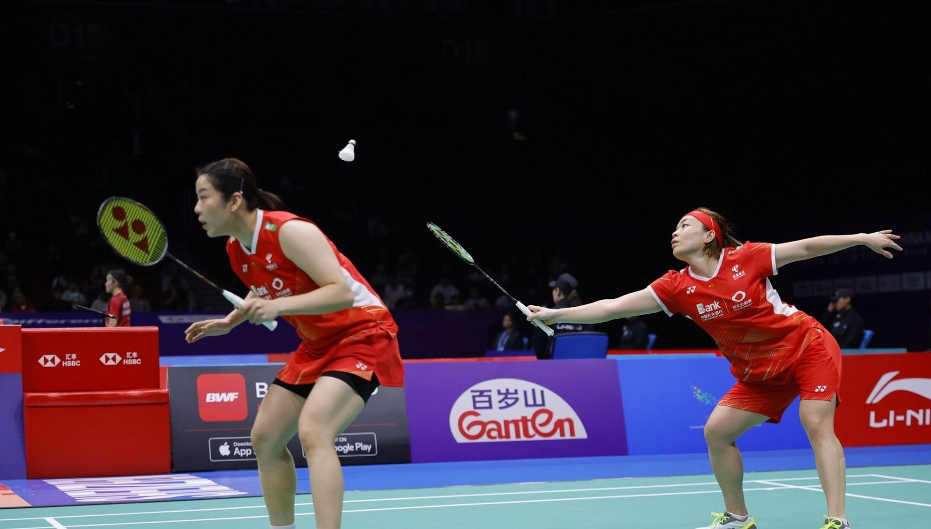 员每一个拼 员每一个拼