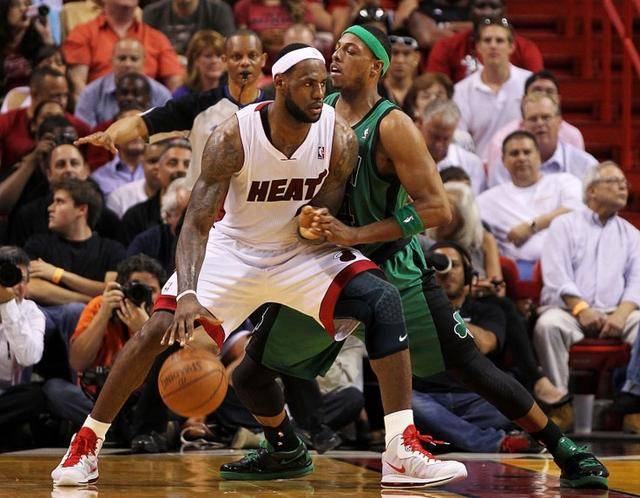 教练员都是 教练员都是