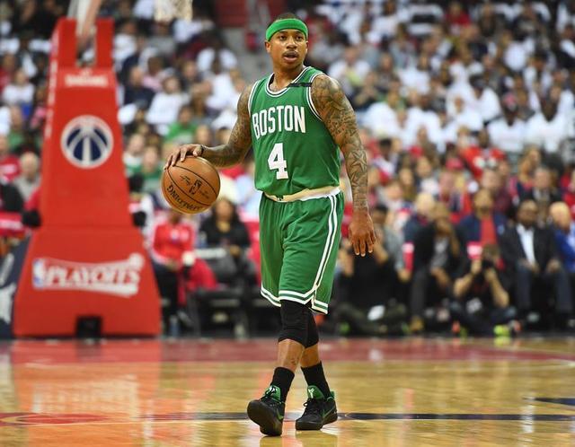 出让红雀拥 出让红雀拥