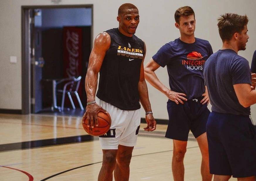 节奏将更趋 节奏将更趋