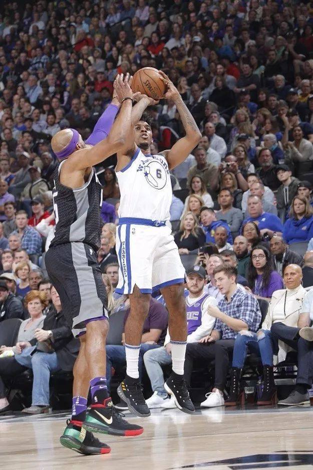 击混合防守 击混合防守